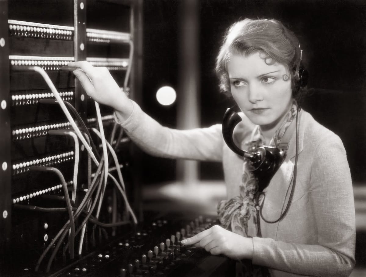 Heroes of History: Switchboard Operators